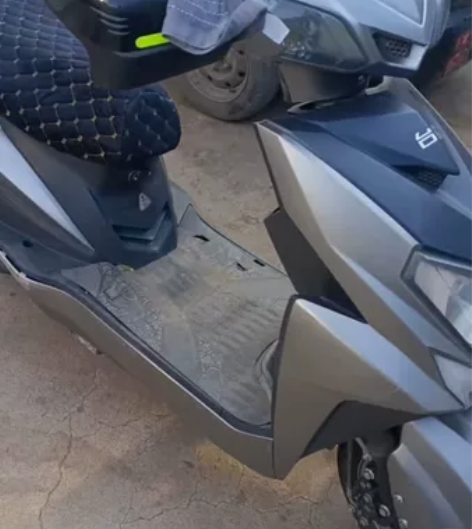 台铃电动车,车况挺好,便宜处理一千四,不讲...