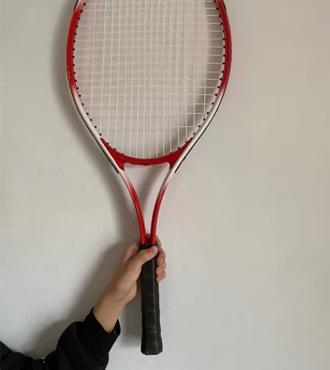 弟弟之前学网球买的，用了一段时间但是现在也...