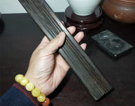 ＃粉丝福利＃清代文房红木镇纸一对 【清代....