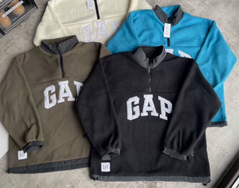 年终福利 特价不退换！！GAP 22FW最...
