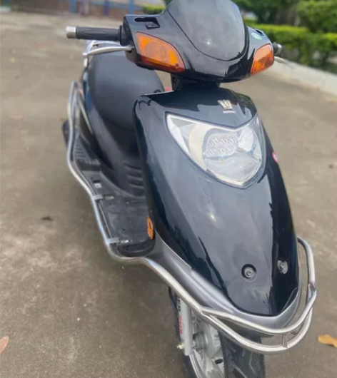 国三豪爵喜之星高配碟刹 原版原漆 才走了几...