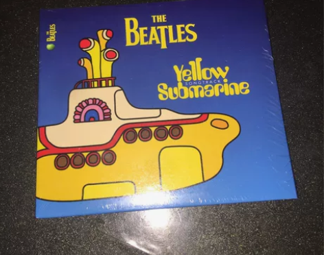 The Beatles Yellow Su...