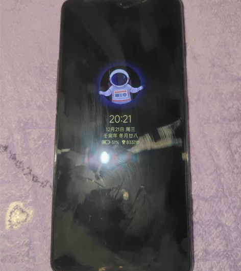 k40游戏版，8+256，带充电器带手机盒...