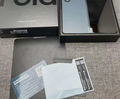 三星ZFold4，国行12+256，9.1...