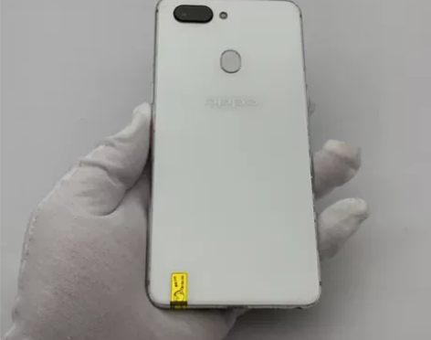 9成新OPPO R15  二手手机 下方真...