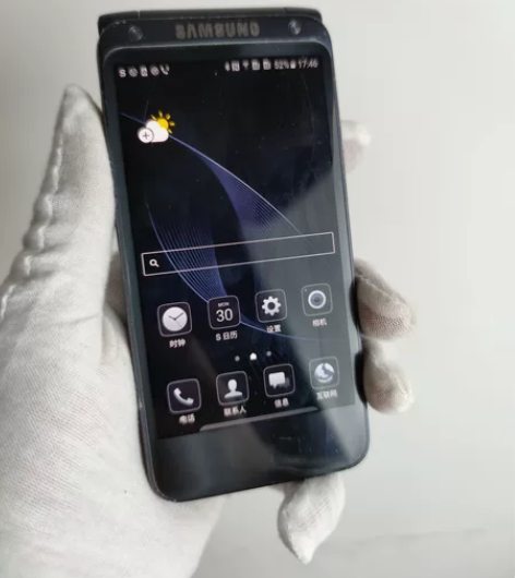 智能翻盖手机三星w2017，黑色64g九新...