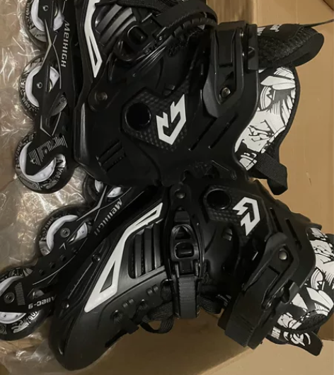 成人轮滑鞋 美高v6 大学生专业平花鞋旱冰...