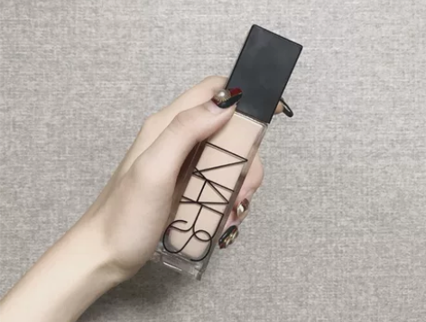 nars粉底液 yukon 几乎全新仅用一...