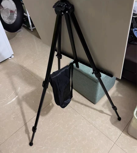 仅自提 明港镇画板和三角画架 可折叠有包装...