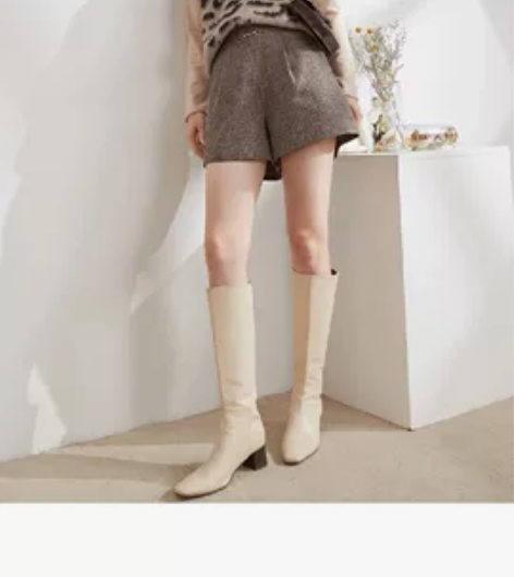 三彩 【冬季新款】舒适高腰修身短裤薄呢短款...