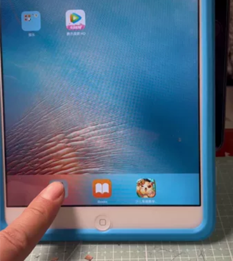 Ipad mini（2014年）含300个...