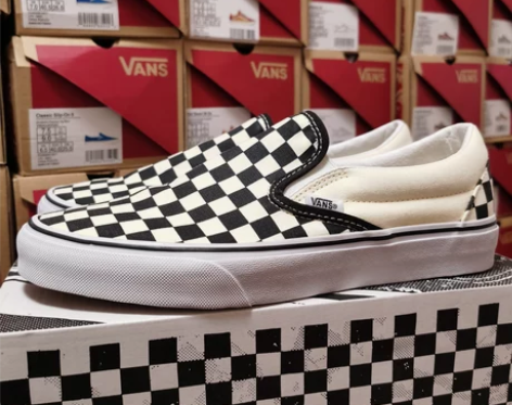 42码 Vans 微瑕捡漏棋盘格一脚蹬Sl...