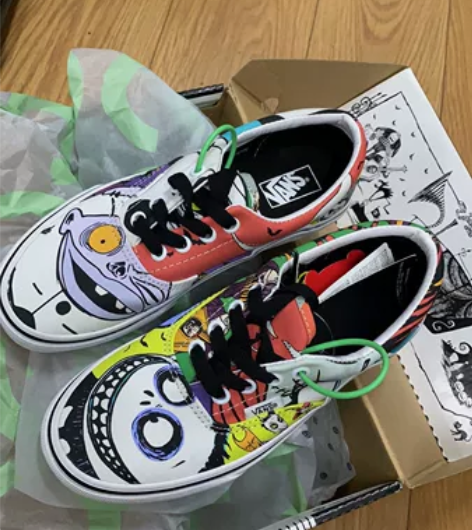 vans定制万圣节限定，保真没穿过，放久了...