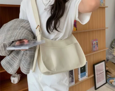 学生大容量斜挎包包女2022韩版新款单肩包...