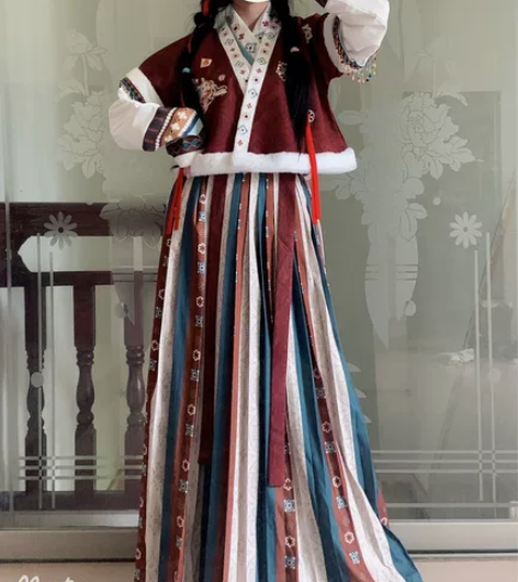 玉术原创汉服女【落花】求拼 想找人拼单，我...