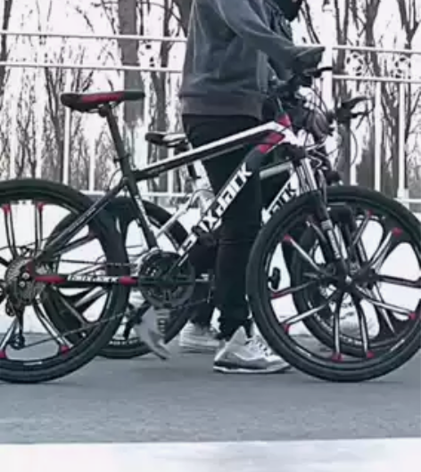 山地车自行车变速26寸男女自行车时尚运动自...