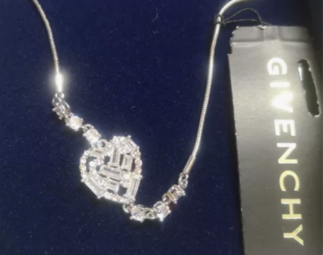 Givenchy/纪梵希新款桃心手链 合金...