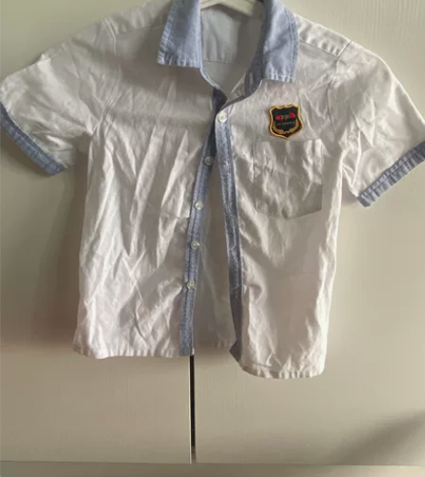 金苹果校服110码 感兴趣的话点“我想要”...