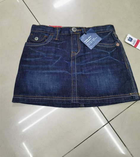 全新 的GAP儿童牛仔铺裙，有大小码（5-...