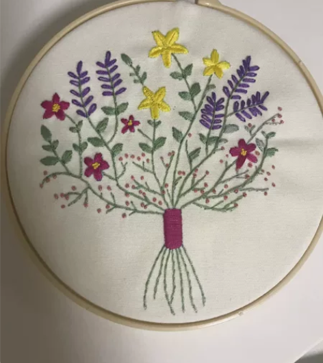 简约刺绣画，自画自绣 纯手工刺绣，自画自绣...