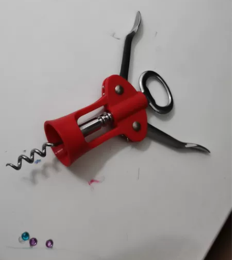 红酒开瓶器。可开红酒，可开啤酒。质量非常好...