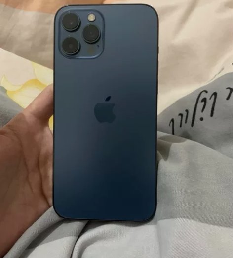 苹果12ProMax 256G   送快充...