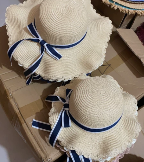 蝴蝶结草帽 成人儿童亲子款 感兴趣的话点“...