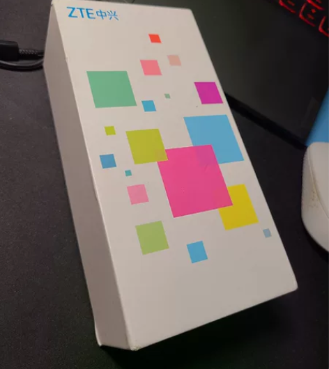 宝贝名称:中兴远航10双卡双模5G手机 新...