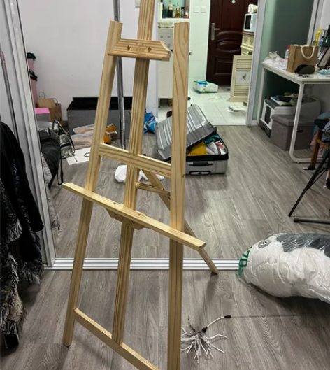 画架便宜转，只用过一次，很新，可调节。 徐...