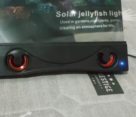 手机屏幕放大器+底座+蓝牙音响 感兴趣的话...