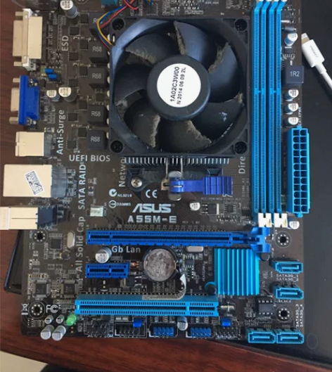 华硕A55M-e主板， AMD A8-56...