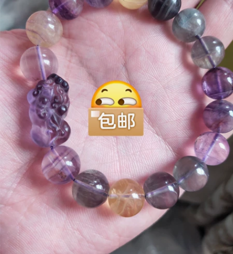 萤石貔貅雕刻件手串  包邮！ 尺寸卡11m...