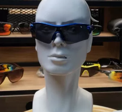 特价！户外太阳镜骑行跑步徒步越野帆船冲浪电...