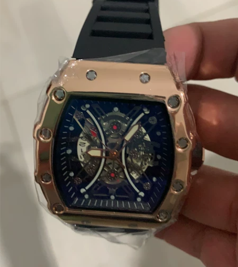 意卡伊手表全新 感兴趣的话点“我想要”和我...