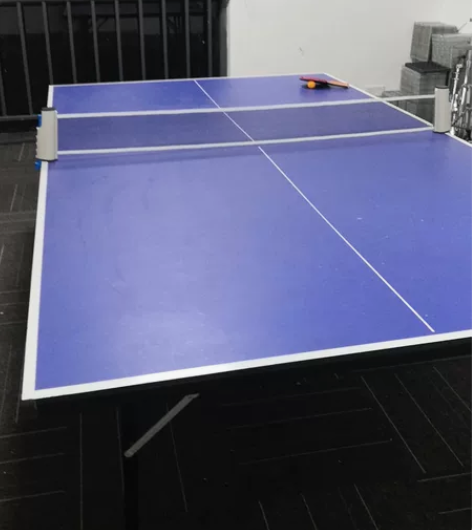 乒乓球桌，几乎全新，自提，无网无拍子，只有...