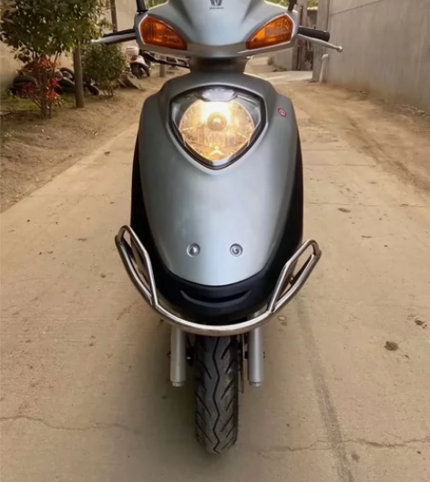 豪爵宇钻125到货，车况完美巅峰状态，机器声音安静怠速稳定，...