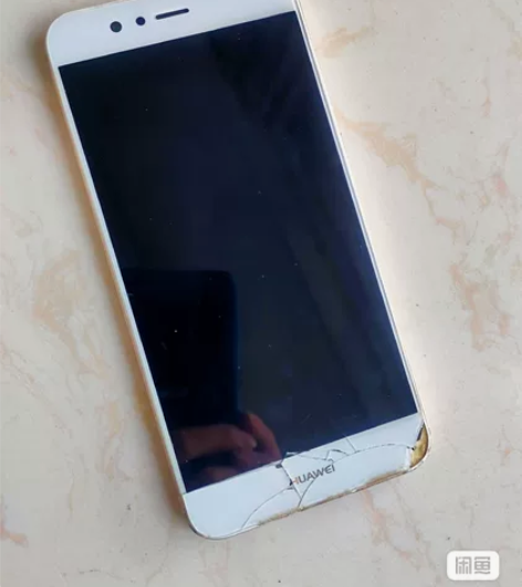 华为nova2plus，4+128，麒麟6...