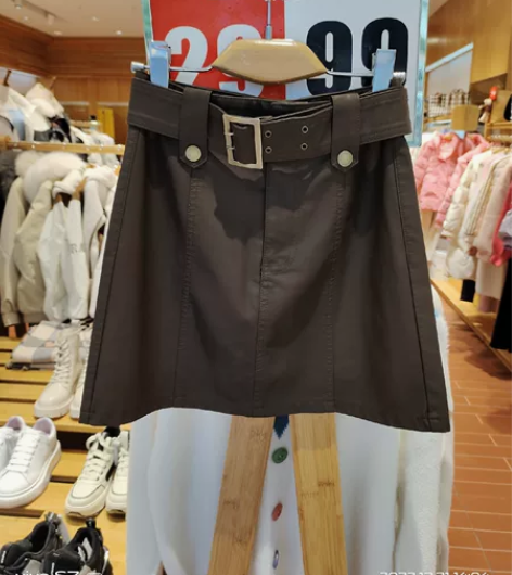 爱依服旗舰店秒杀款 A版包臀裙  喜欢私聊...