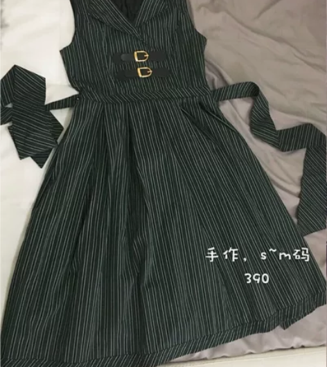lo手作jsk 条纹墨绿色。出/换背后是松...