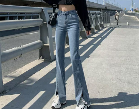 开叉牛仔裤女浅色微喇高腰显瘦春装2021年...
