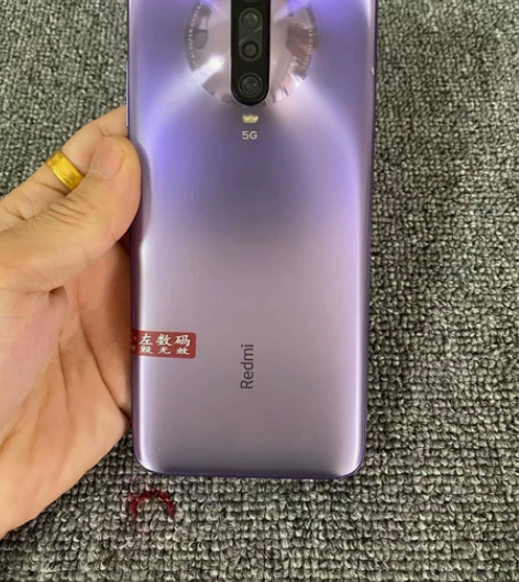 红米K30 5G手机 8+256版本，游戏...