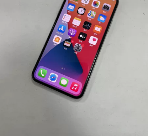 iPhone X，64g 白色 ，国行全网...