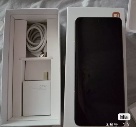3699购入的小米12手机，几乎全新，因为...