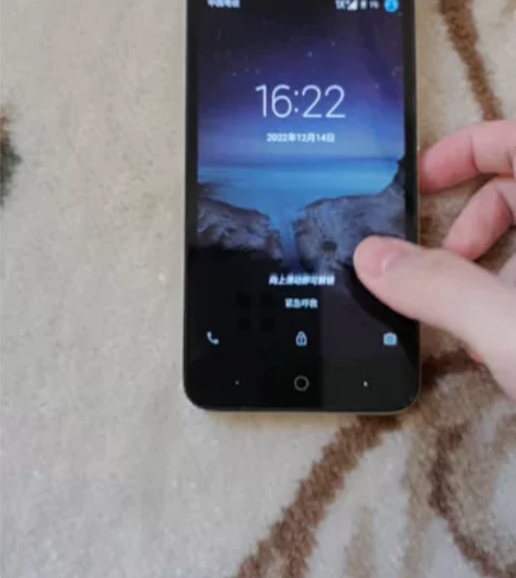 ZTE/中兴 BA601 双卡双待,内存...