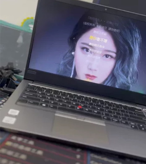 联想thinkpad E14笔记本 枪灰色...