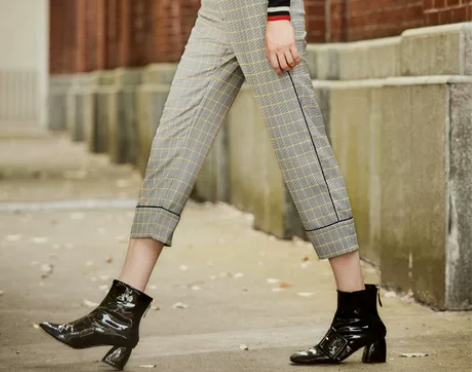 【新年价】太平鸟女装2016秋冬新款复古格...