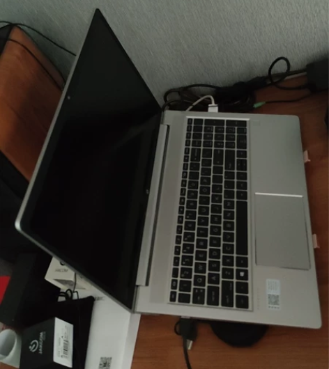 惠普战66轻薄笔记本15.6寸 r5 56...