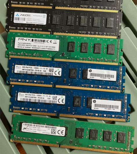 6根8G DDR3台式内存 实物图，正常使...