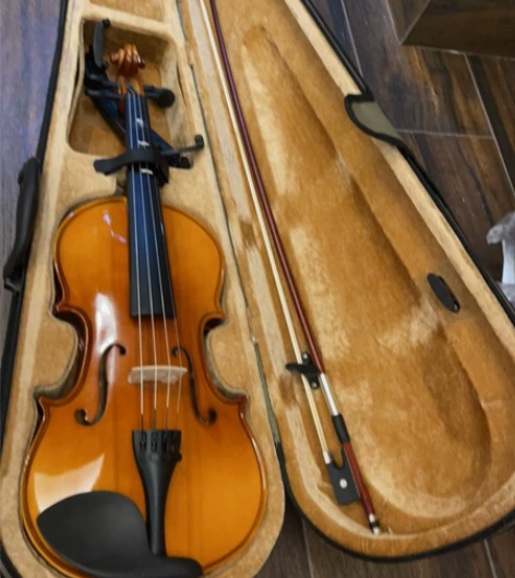 95新！闲置小提琴！ 琴那里有涂一点是当时...