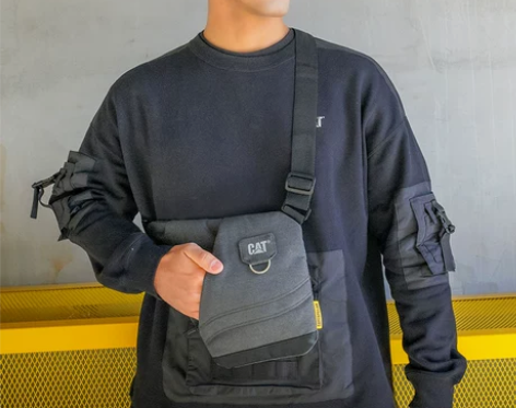 CAT卡特皮勒胸包斜挎包枪包手机包西装包时...